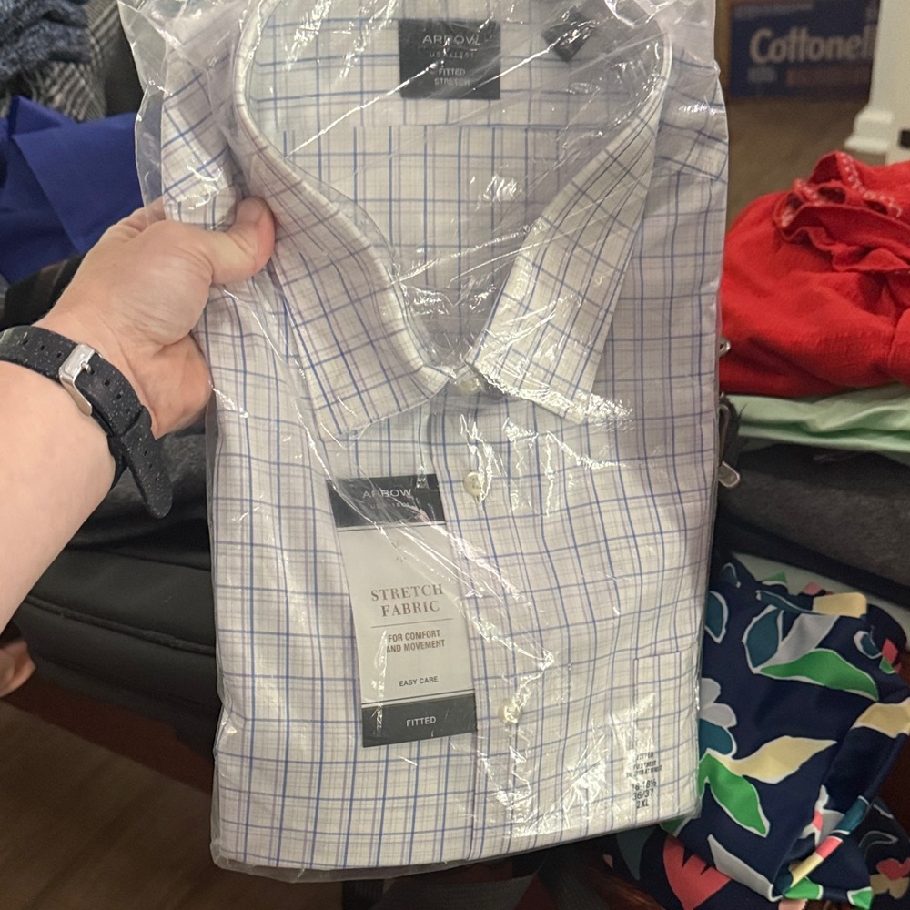 Arrow Men's White and Blue Checkered Dress Shirt